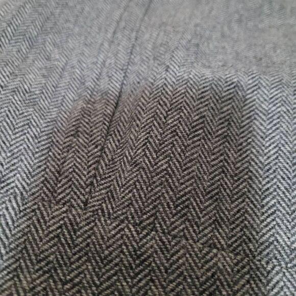 Banana Republic Gray Wool Herringbone Pencil Skirt Size 8 - Picture 6 of 6